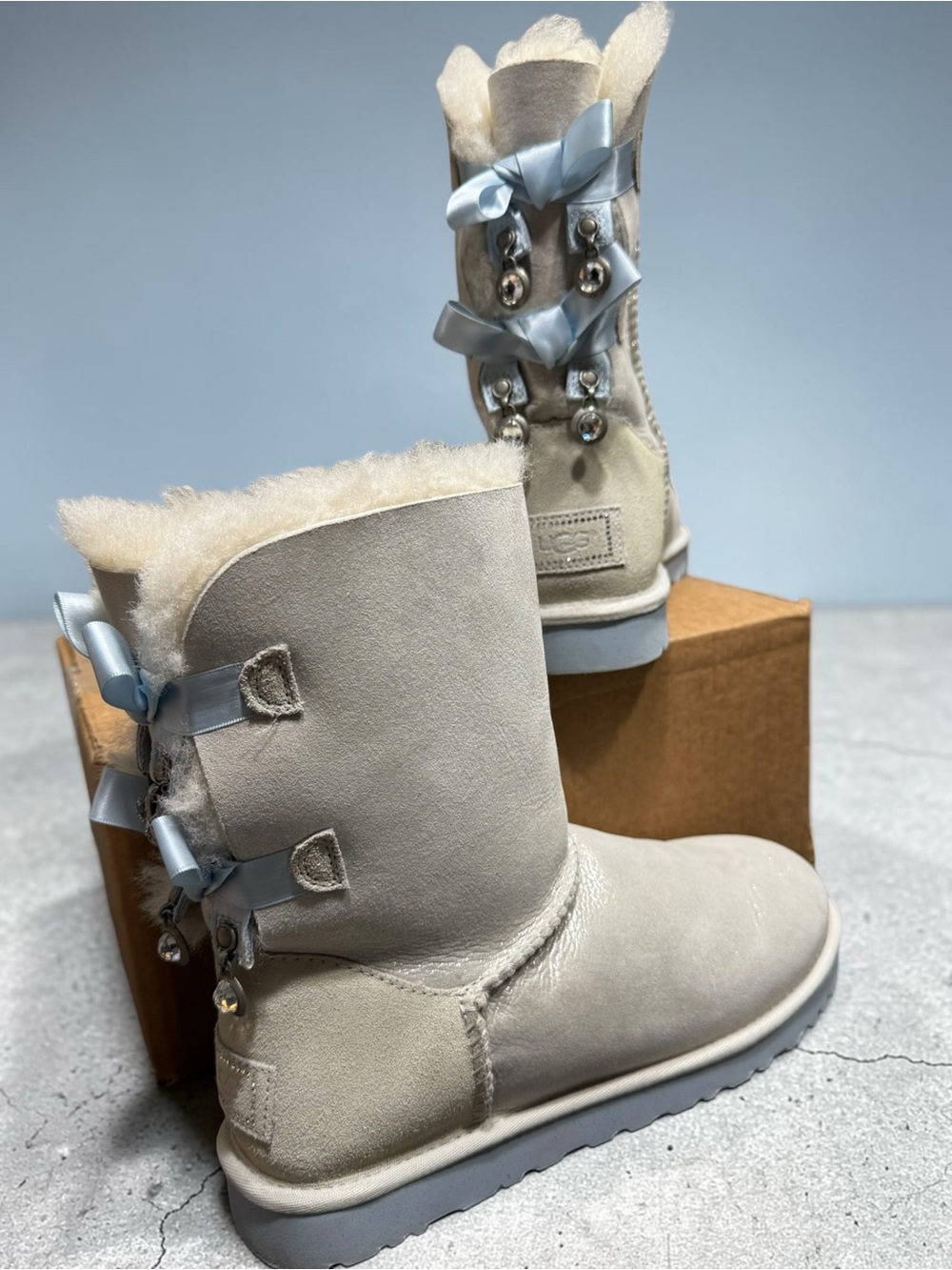 UGG Bailey Bow Bling SWAROVSKI Crystal Charm Boots Shimmer Sheepskin Blue Size 9 - Picture 14 of 16